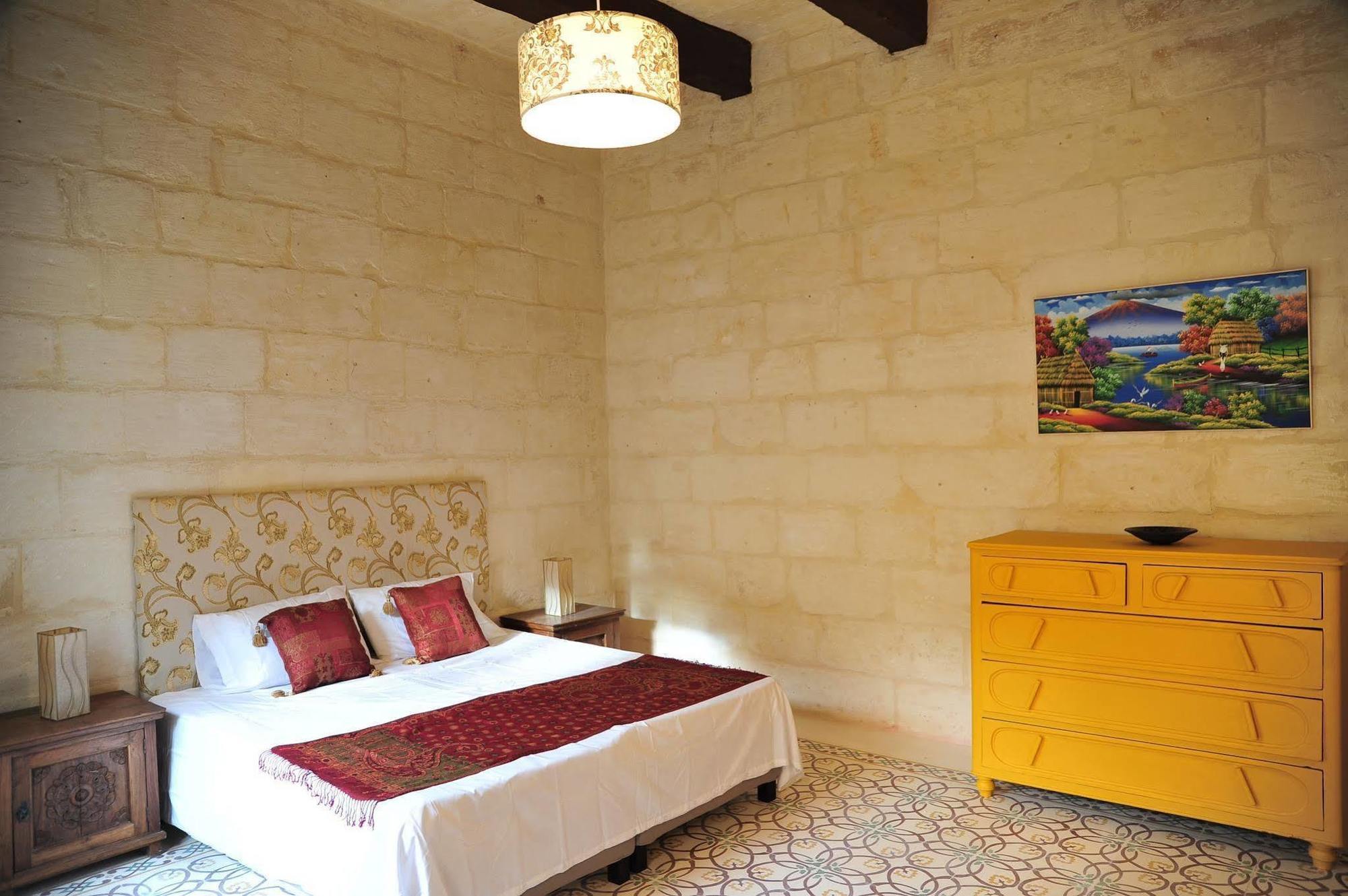 Bed and Breakfast The Stonehouse Saint Julian's Exteriér fotografie
